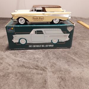 Liberty 1957 Chevrolet Bel Air Nomad Die-Cast Model Collectable Accents